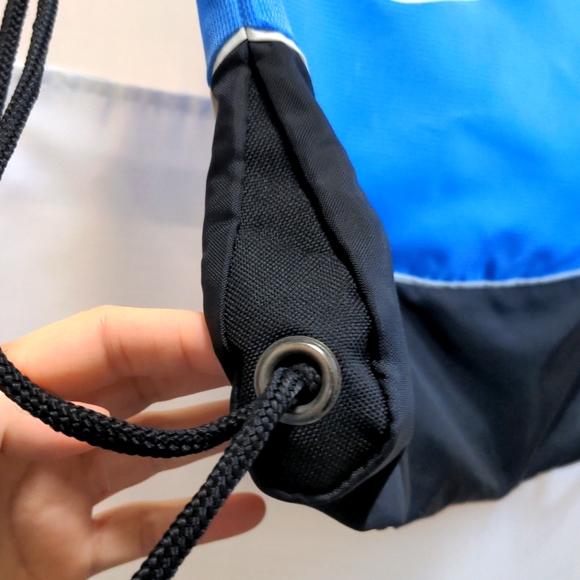 Nike Brasilia Drawstring Gymsack - Picture 3 of 7